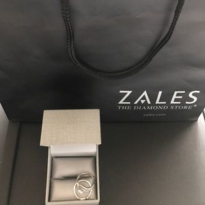 Diamond wedding ring. Total weight carat 1. 14KWG